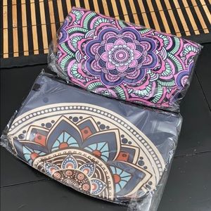 2 new waterproof cosmetic bag with zipper